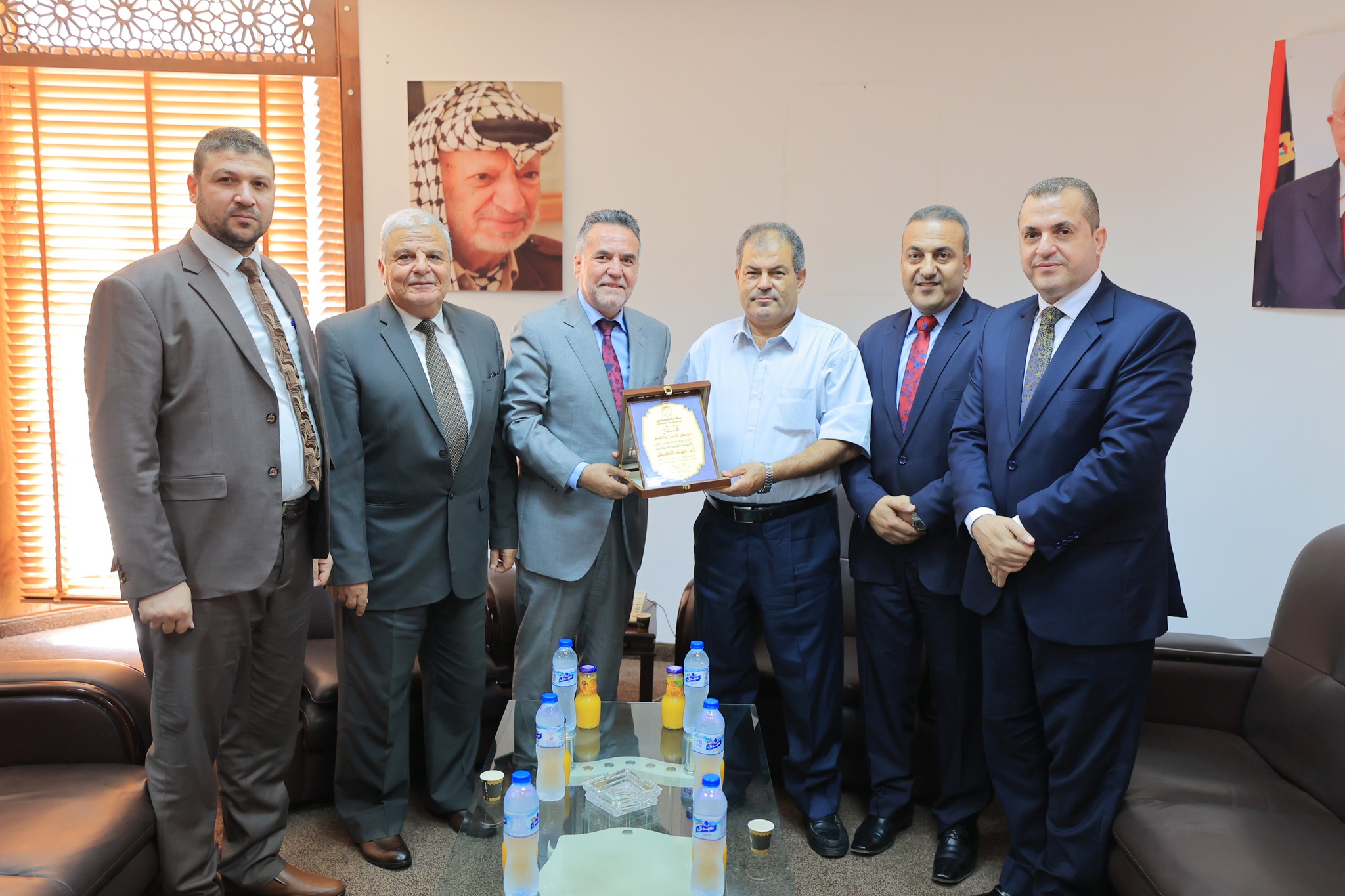 زيارة جامعة القدس المفتوحة لتقديم التهنئة لسعادة الأستاذ الدكتور جهاد البطش
